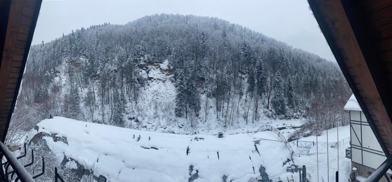 Писанка Плюс Hotel Yaremche Exterior photo